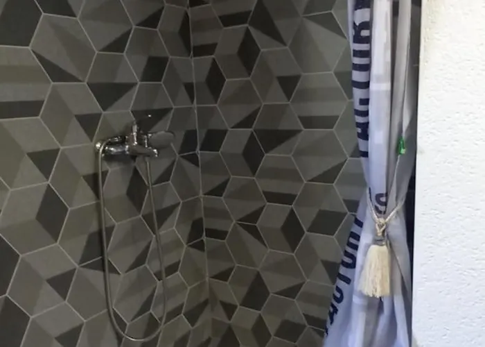 Location Saisonniere Bord De Mer. Апартаменты *