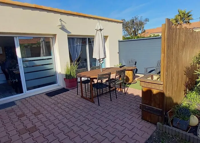 Location Saisonniere Bord De Mer. Apartman Saint-Michel-Chef-Chef